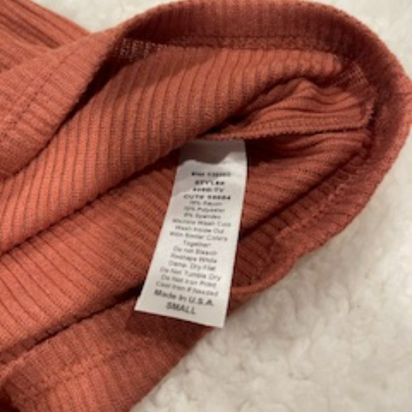 Project Social Coral Cris Cross Halter Top Size Small NWT - Picture 2 of 2